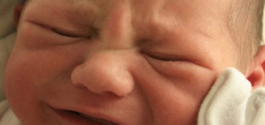 Dlaczego niemowlę płacze?